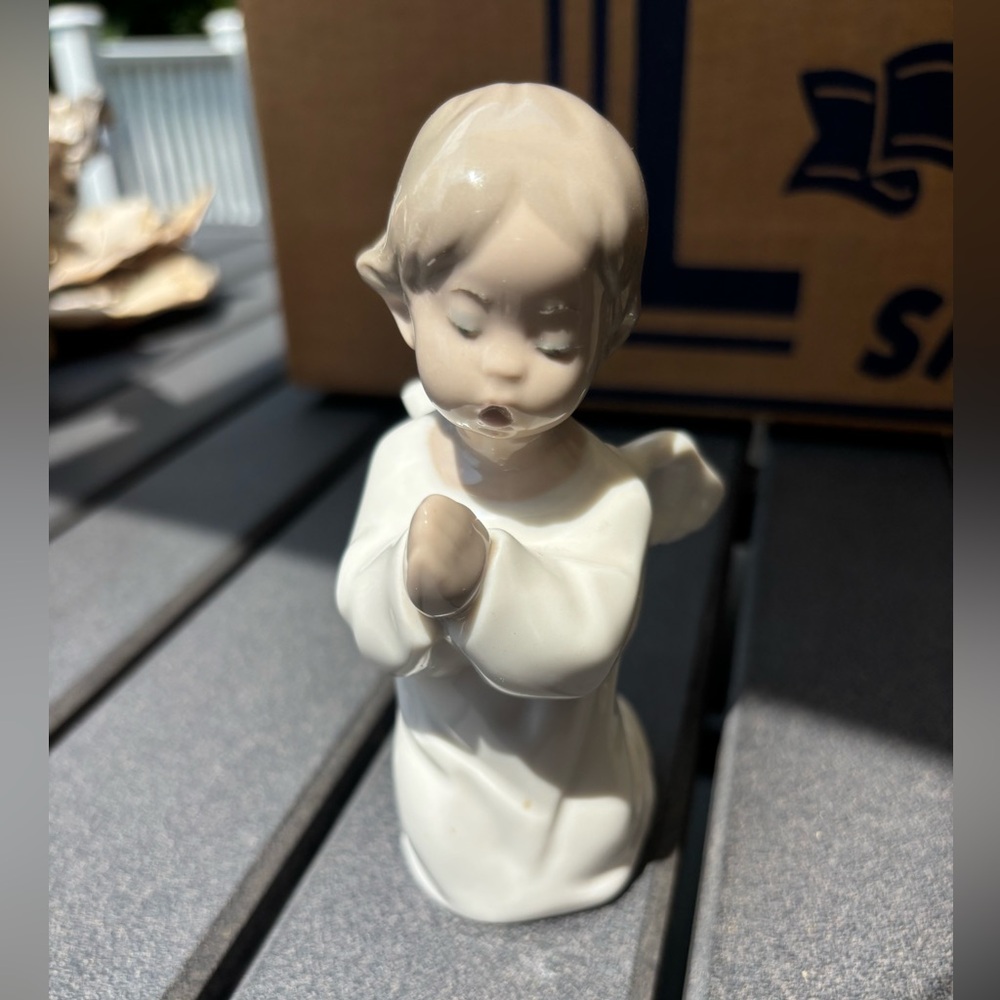 Lladro Angel Figurine in Cream